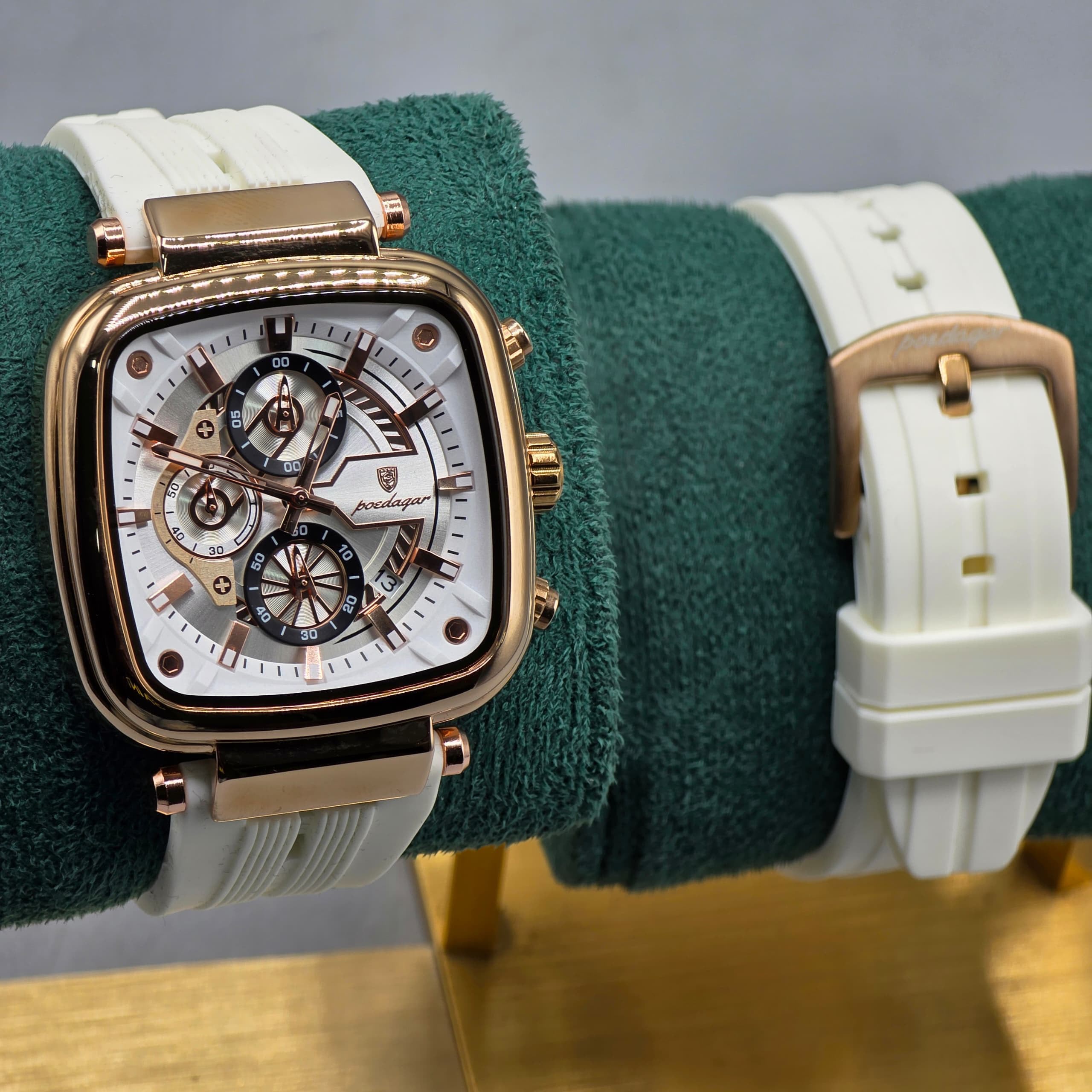 Poedega Chronograph